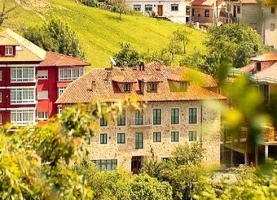 Hotel Villa De Cabrales Arenas De Cabrales Kültér fotó