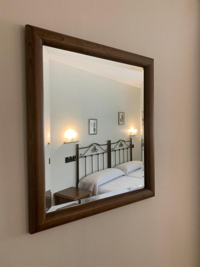 Hotel Villa De Cabrales Arenas De Cabrales Kültér fotó