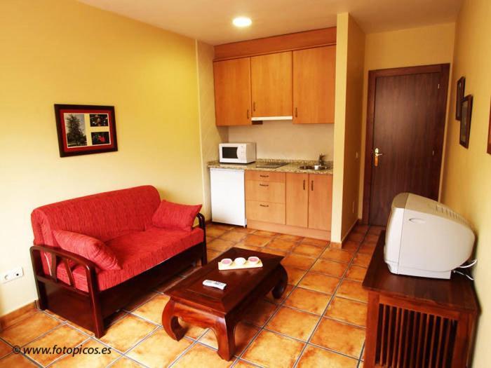 Hotel Villa De Cabrales Arenas De Cabrales Kültér fotó